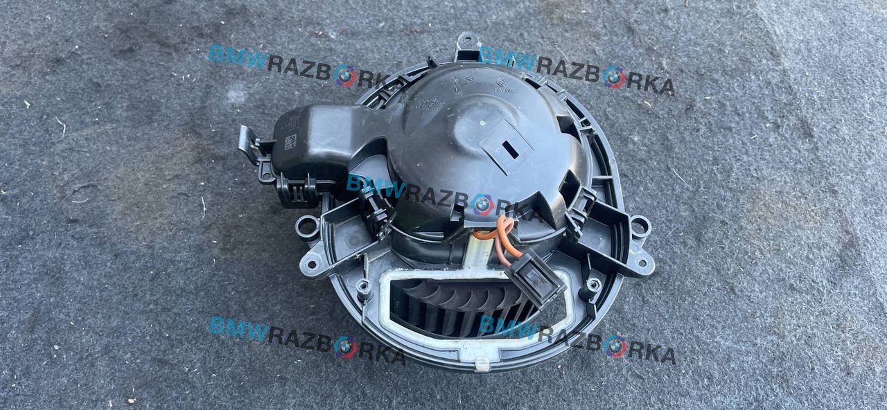 моторчик печки BMW 2 серия F22/F23 [рестайлинг] F22 2019, 3.0 л., B58 B30 A, бензин, АКПП, купе, задний привод