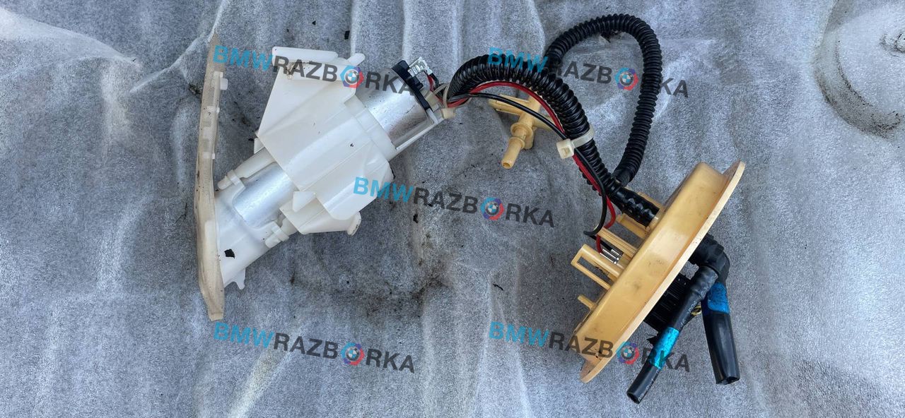 колба в бак BMW 5 серия F10/F11 [рестайлинг] F10 2013, 2.0 л., D, N47 D20 C, дизель, МКПП, белый, седан, задний привод, правый руль