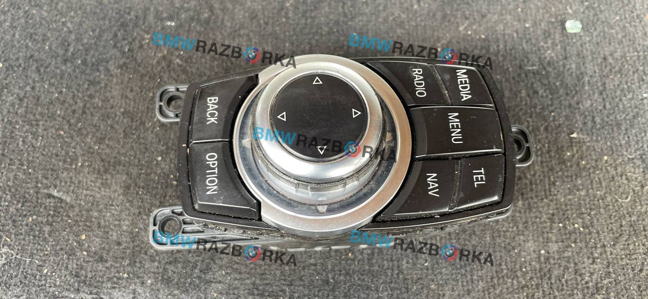 джойстик управления мультимедиа BMW 5 серия F10/F11 [рестайлинг] F10 2013, 2.0 л., D, N47 D20 C, дизель, МКПП, белый, седан, задний привод, правый руль, 9286699