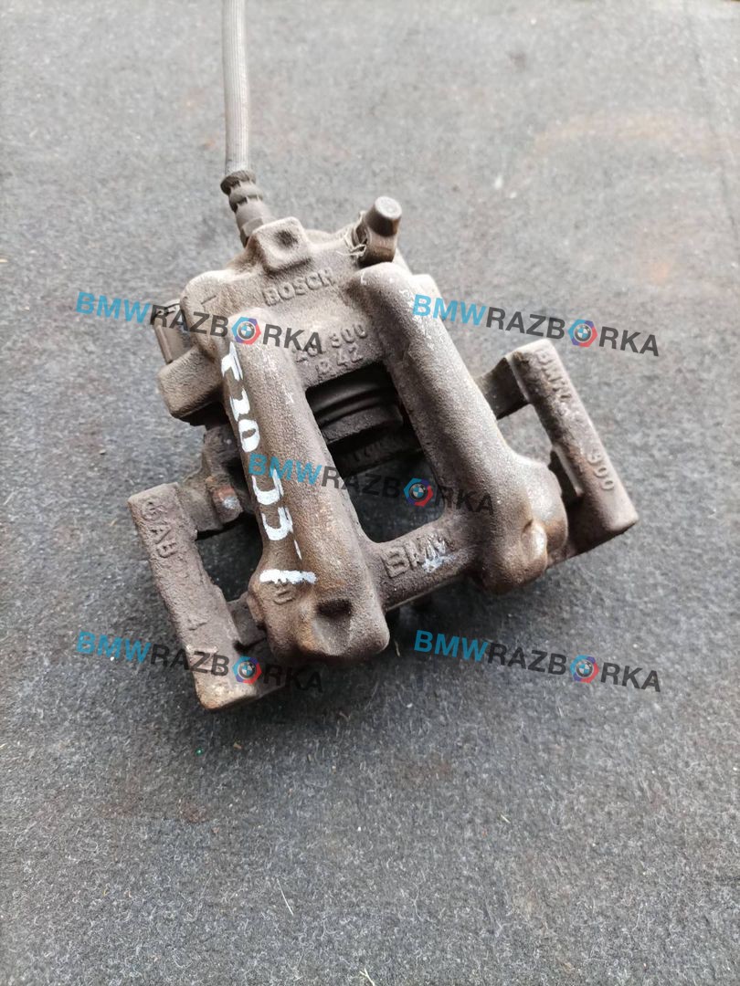 суппорт задний левый BMW 3 серия F30/F31/F34 F30 2012, 2.0 л., N20 B20 A, бензин, АКПП, черный, седан, задний привод, правый руль