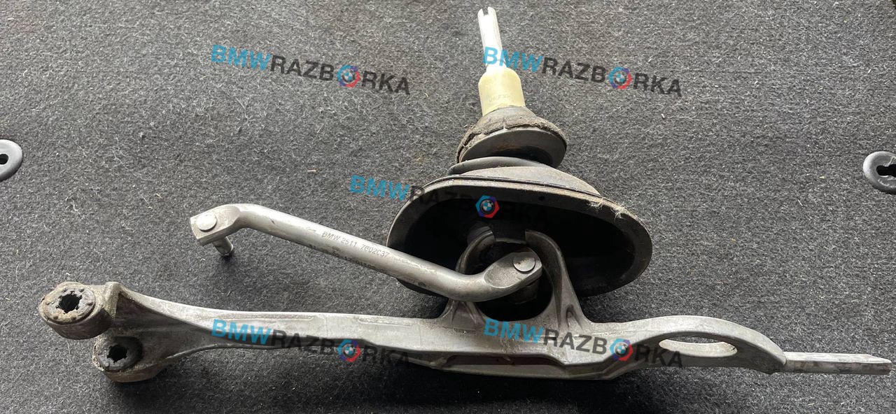 кулиса BMW 3 серия F30/F31/F34 2014, 2.0 л., дизель, МКПП, универсал, полный привод, 7602036, 76020337