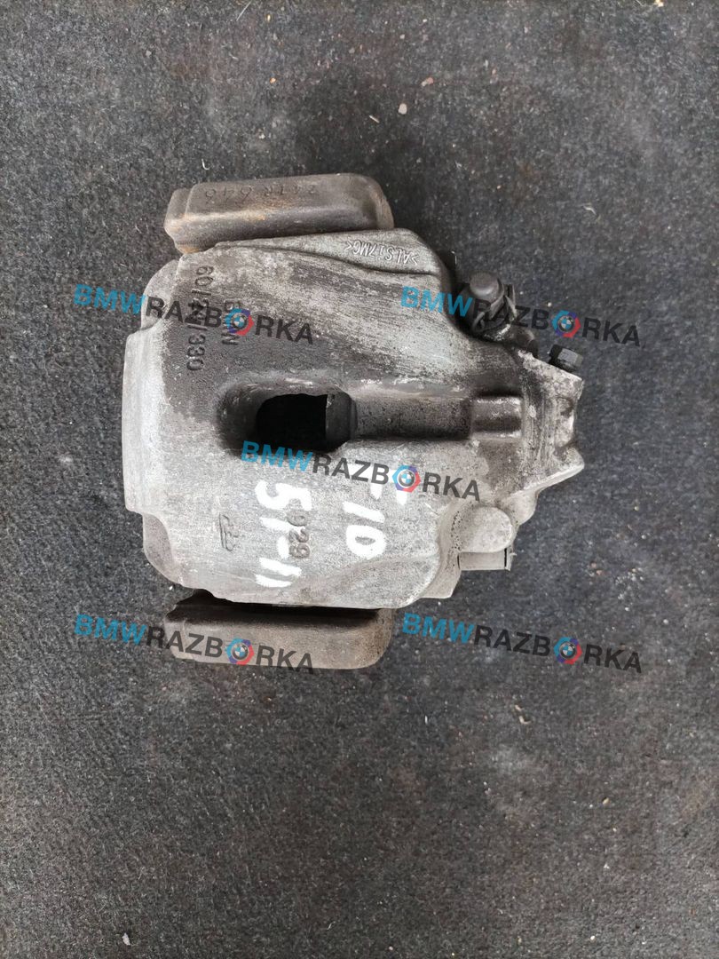 суппорт передний левый BMW 5 серия F10/F11 [рестайлинг] F10 2013, 2.0 л., D, N47 D20 C, дизель, МКПП, белый, седан, задний привод, правый руль