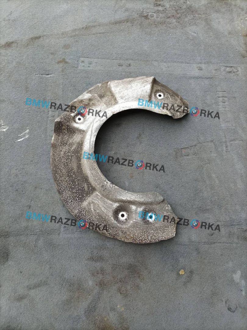 защитный кожух тормозного механизма BMW 7 серия F01/F02 F01 2010, 3.0 л., D, N57 D30 A, дизель, АКПП, 475, седан, задний привод, правый руль, 6775266
