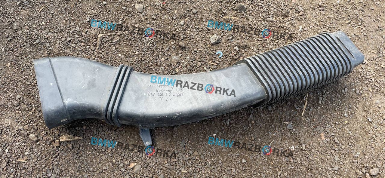 патрубок воздушного фильтра BMW 7 серия F01/F02 2011, 3.0 л., дизель, АКПП, седан, правый руль, 7811597