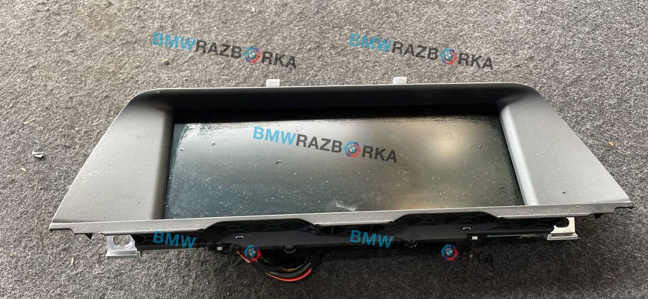 монитор мультимедиа BMW 5 серия F07/F10/F11 F10 2011, 3.0 л., N57 D30 A, дизель, МКПП, седан, задний привод, 9243897