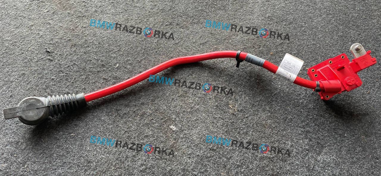 клемма аккумулятора плюс BMW 5 серия F07/F10/F11 F10 2011, 3.0 л., N57 D30 A, дизель, МКПП, седан, задний привод, 9217036, 9217034
