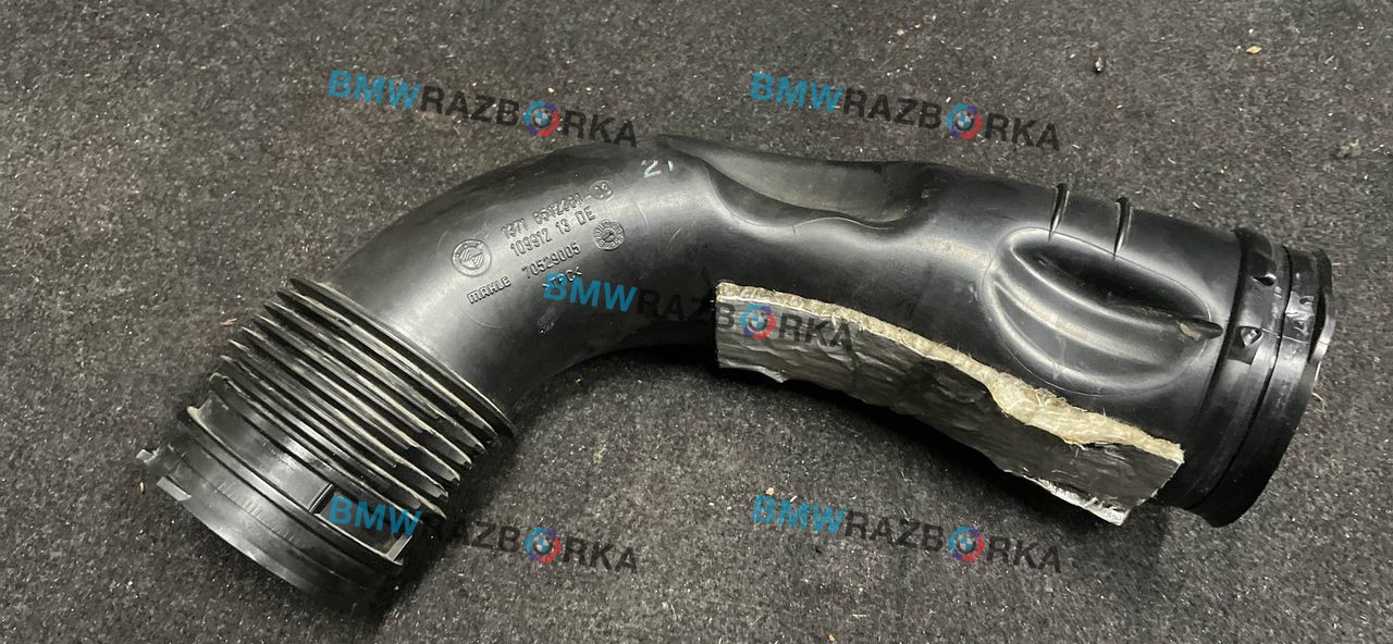 патрубок турбины BMW X6 F16 2018, 4.0 л., дизель, АКПП, внедорожник 5 дв., полный привод, 13718512381