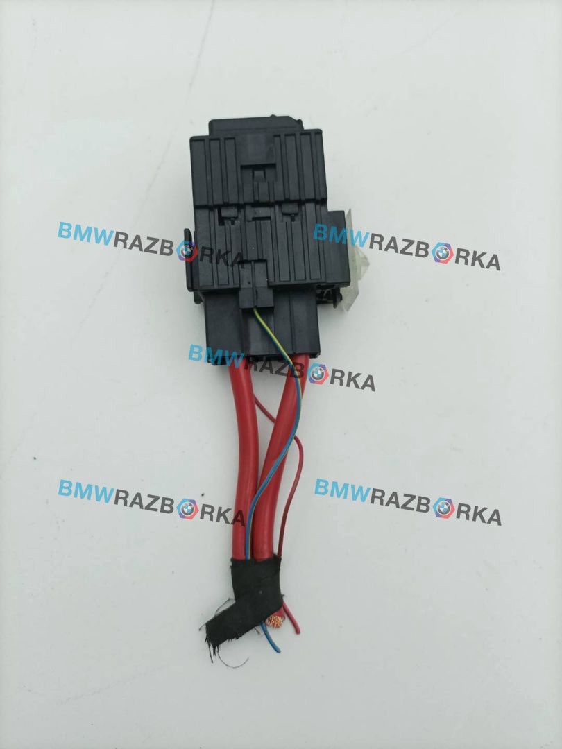 реле (прочие) BMW 5 серия F10/F11 [рестайлинг] F10 2014, 2.0 л., N47 D20 C, дизель, МКПП, седан, задний привод, 6901469, 8380420