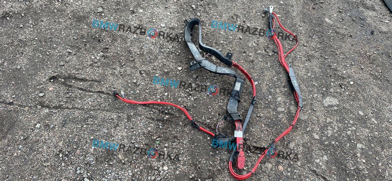 плюсовой провод аккумулятора BMW 5 серия F07/F10/F11 2011, 3.0 л., N57 D30 A, дизель, АКПП, хетчбэк 5 дв., задний привод, правый руль, 9150984, 9150982