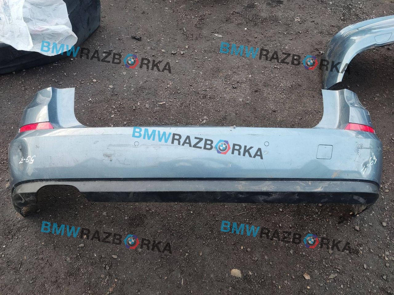 бампер задний BMW 5 серия F07/F10/F11 2011, 3.0 л., N57 D30 A, дизель, АКПП, хетчбэк 5 дв., задний привод, правый руль