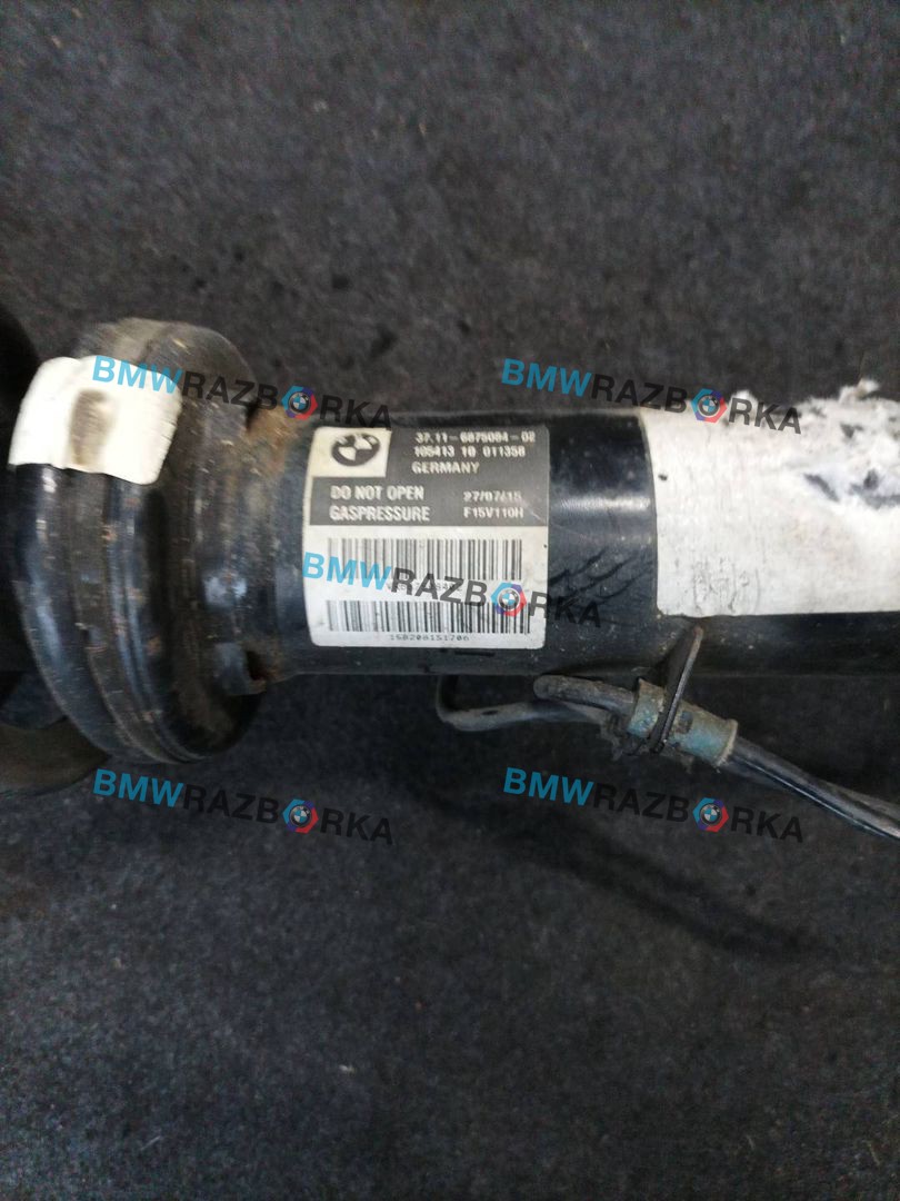 амортизатор передний правый BMW X5 F15 2016, 3.0 л., N57 D30 A, дизель, АКПП, a52, внедорожник 5 дв., полный привод, правый руль, 6875084
