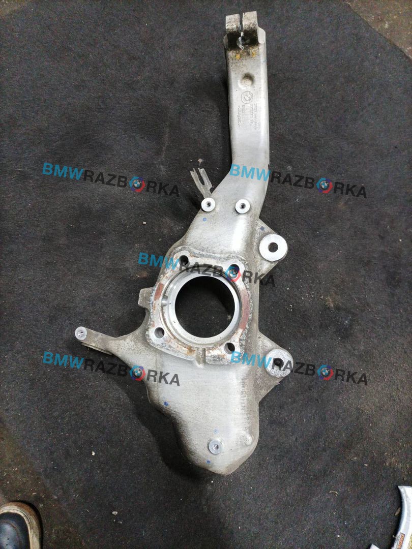кулак поворотный левый BMW X5 F15 2016, 3.0 л., N57 D30 A, дизель, АКПП, a52, внедорожник 5 дв., полный привод, правый руль, 6869869