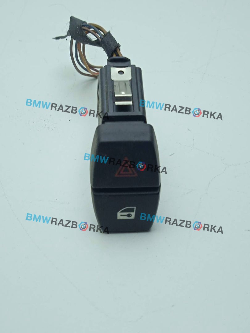 кнопка аварийной сигнализации BMW 7 серия F01/F02 [рестайлинг] 2014, 3.0 л., бензин, АКПП, седан, полный привод, 6969134