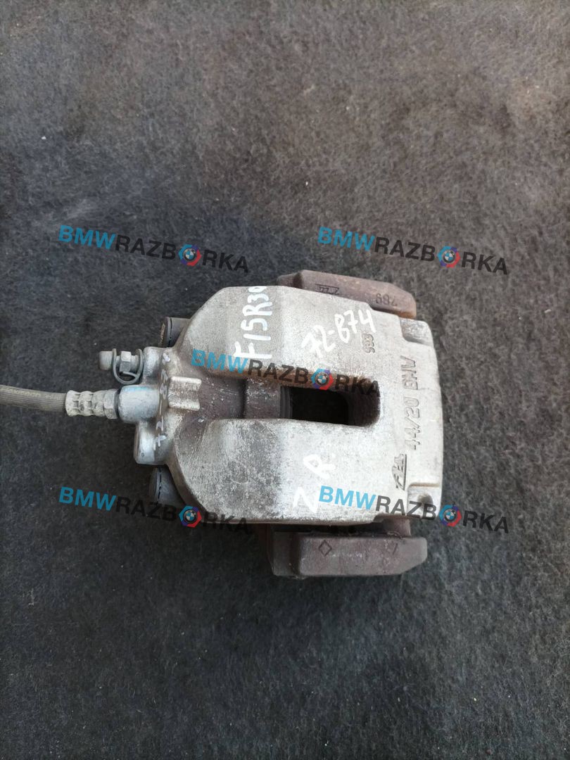 суппорт задний правый BMW X5 F15 2016, 3.0 л., N57 D30 A, дизель, АКПП, a52, внедорожник 5 дв., полный привод, правый руль