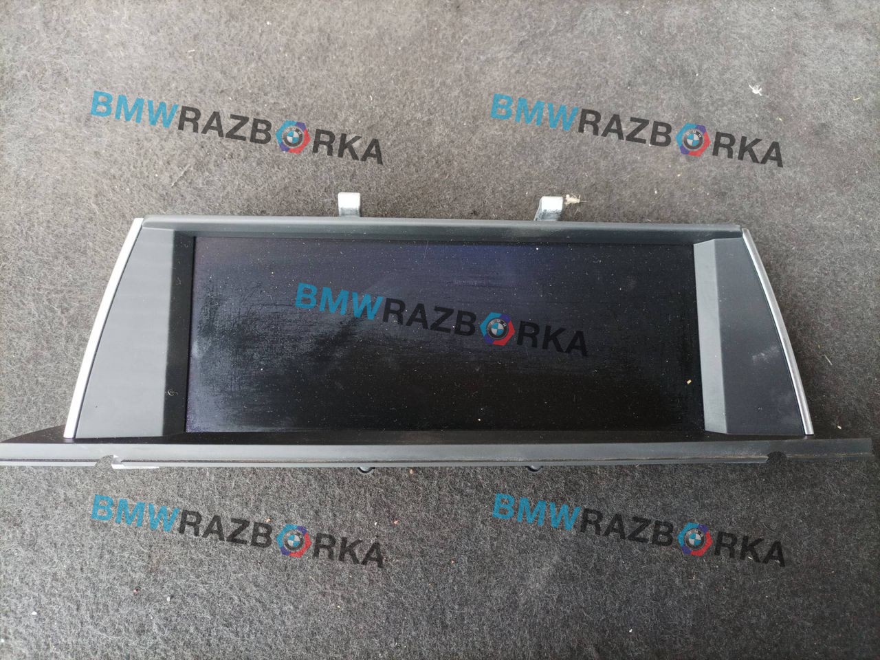 монитор мультимедиа BMW 5 серия F07/F10/F11 2011, 3.0 л., N57 D30 A, дизель, АКПП, хетчбэк 5 дв., задний привод, правый руль, 9243901