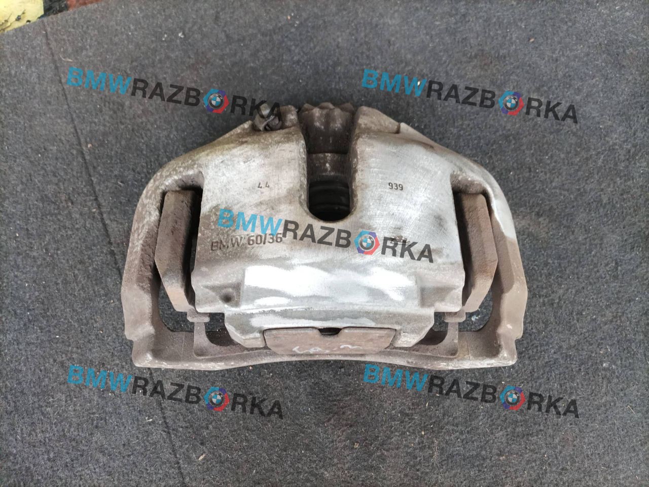 суппорт передний левый BMW 7 серия F01/F02 [рестайлинг] F02 2014, 3.0 л., N57 D30 A, дизель, АКПП, серый, седан, задний привод, правый руль