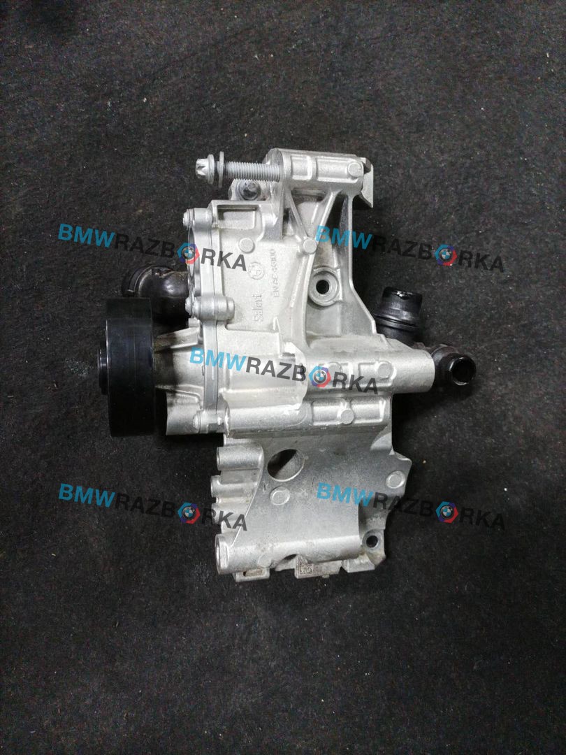 помпа BMW X3 G01 2021, 2.0 л., B48 B20 A, бензин, АКПП, внедорожник 5 дв., 8650988