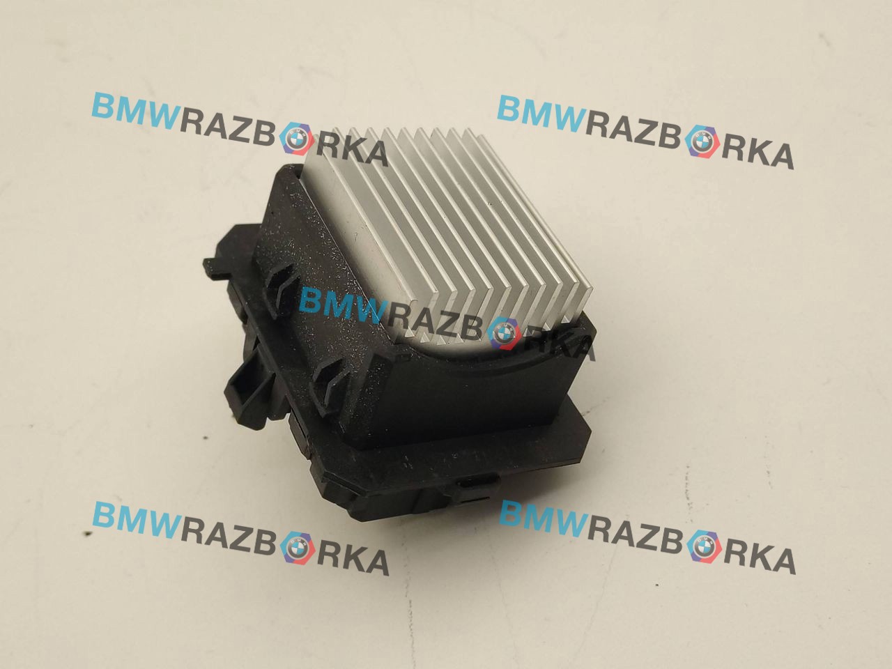сопротивление печки BMW 7 серия F01/F02 F01 2009, 4.0 л., дизель, АКПП, imperial-blau brillant metallic, седан, задний привод, правый руль, 9153806