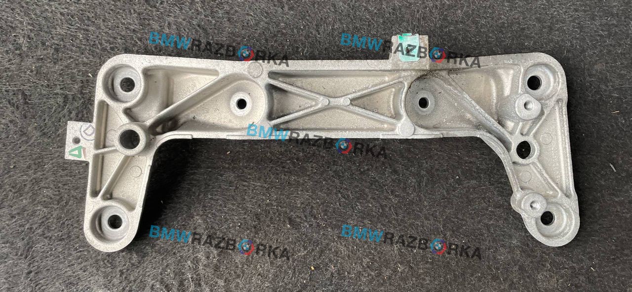 кронштейн КПП BMW M2 F87 2016, 3.0 л., i, N55 B30 A, бензин, МКПП, купе, задний привод, правый руль, 6796611