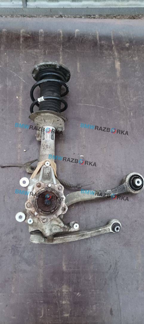 кулак поворотный правый BMW M2 F87 2016, 3.0 л., i, N55 B30 A, бензин, МКПП, купе, задний привод, правый руль, 2284002, 2289536, 2284532, 2284530