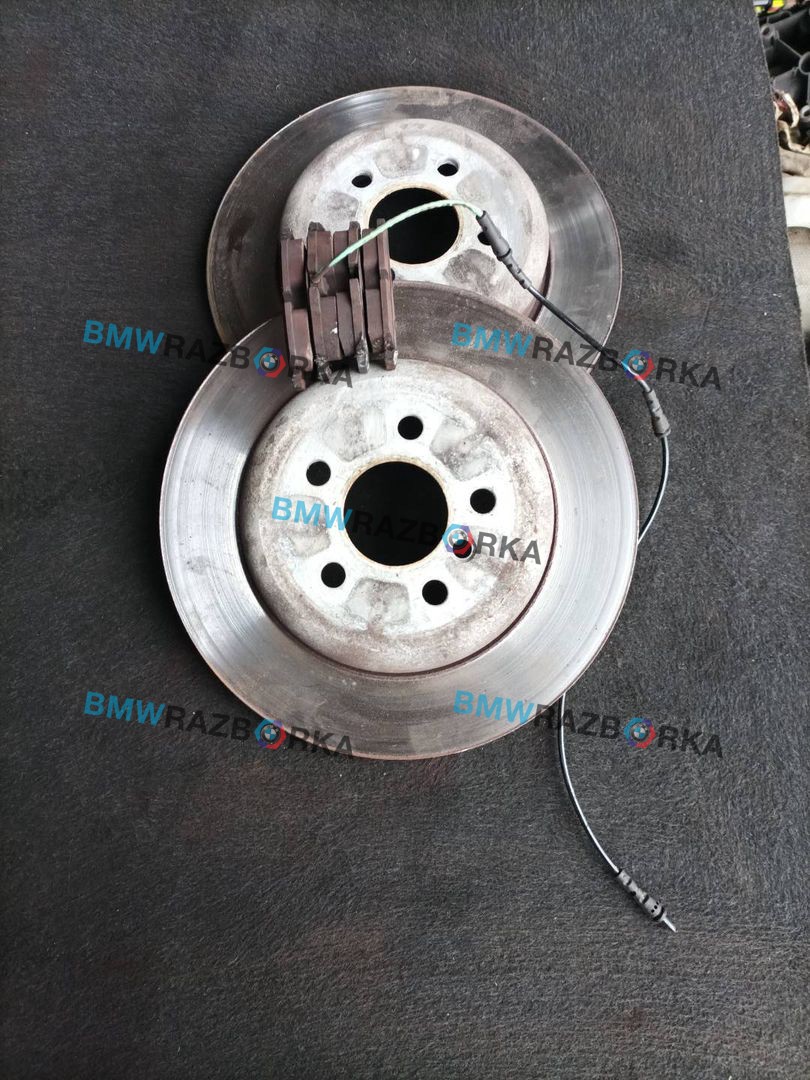 диски тормозные задние BMW 5 серия G30/G31 G30 2019, 2.0 л., i, B48 B20 A, бензин, АКПП, a90, седан, задний привод, правый руль, 6882245, 6882246