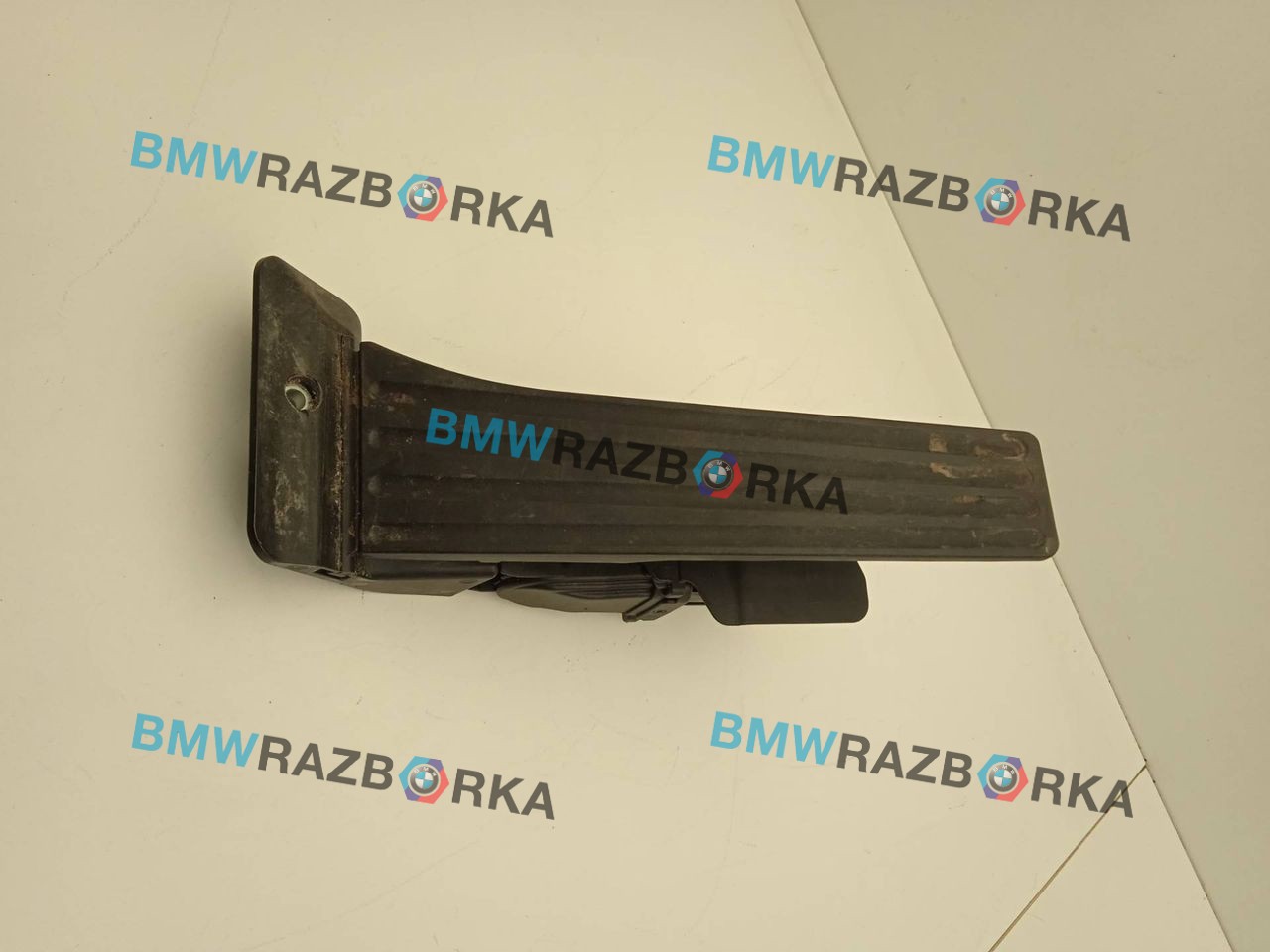 педаль BMW M2 F87 2016, 3.0 л., i, N55 B30 A, бензин, МКПП, купе, задний привод, правый руль, 6853175