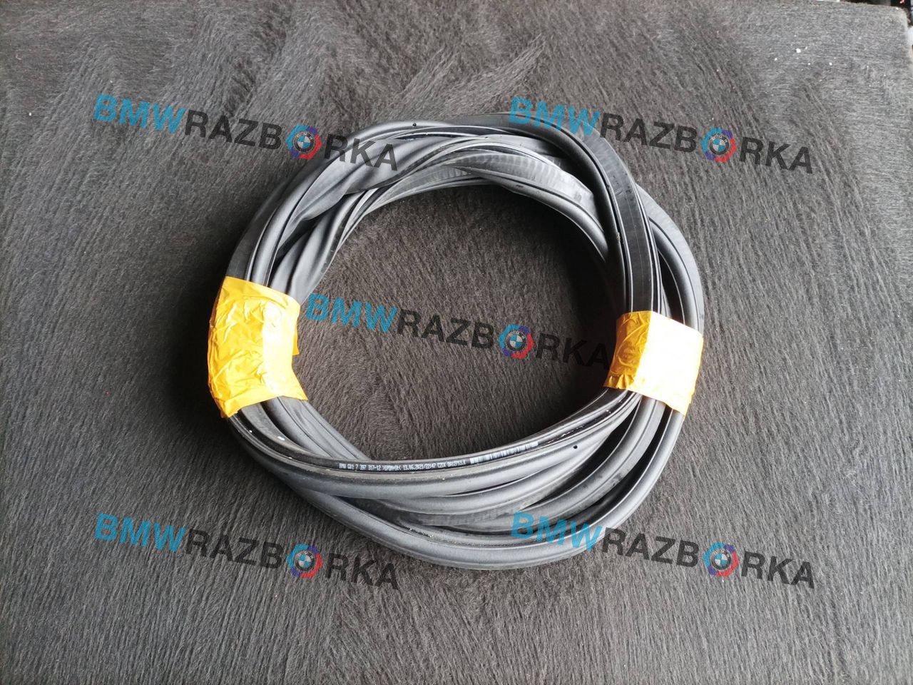 уплотнитель BMW X3 G01 2021, 2.0 л., B47 D20 B, дизель, АКПП, 475 black-sapphire metallic, внедорожник 5 дв., полный привод, правый руль, 7397317