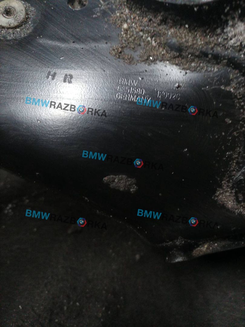 кулак задний правый BMW 2 серия Gran Tourer F46 2017, 1.5 л., B37 C15 A, дизель, МКПП, минивэн, 6851580