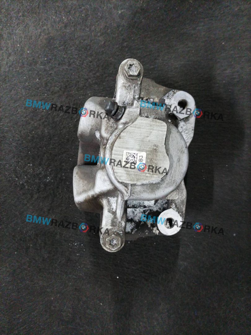 суппорт передний левый BMW X3 G01 2019, 2.0 л., B48 B20 B, бензин, АКПП, внедорожник 5 дв., полный привод, правый руль