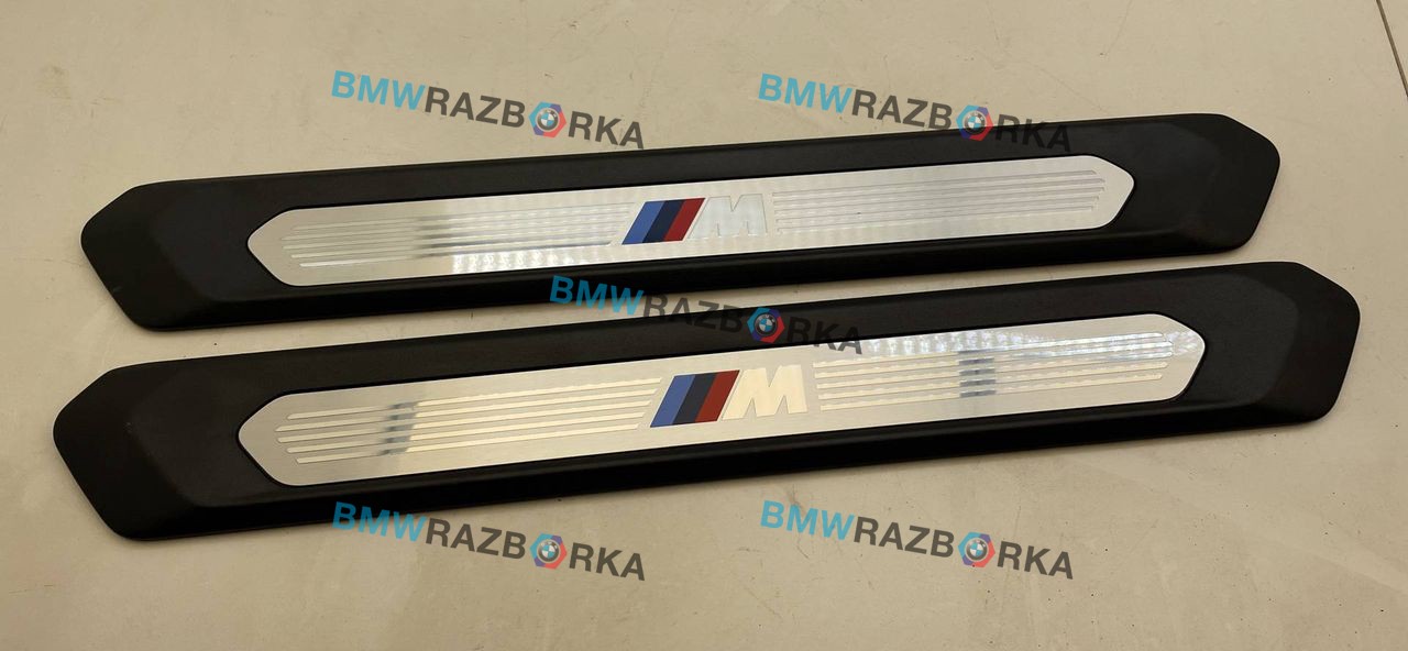 накладка на порог внутренняя BMW X3 G01 2019, 2.0 л., B48 B20 B, бензин, АКПП, внедорожник 5 дв., полный привод, правый руль