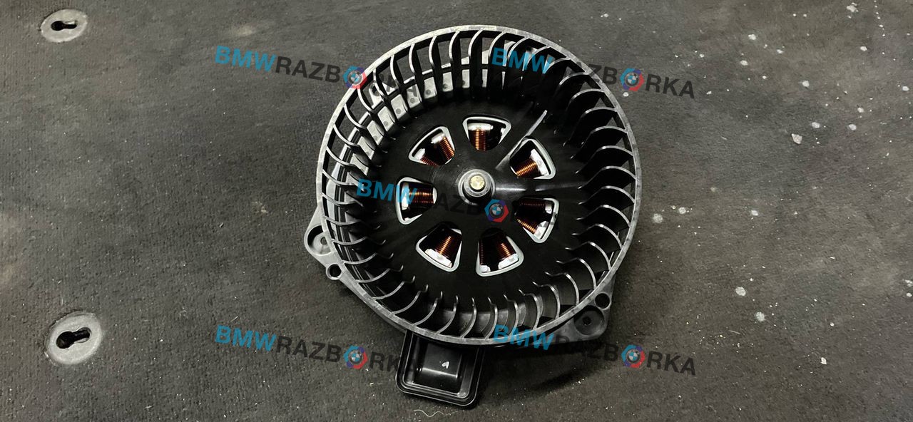 моторчик печки BMW X3 G01 2019, 2.0 л., B48 B20 B, бензин, АКПП, внедорожник 5 дв., полный привод, правый руль