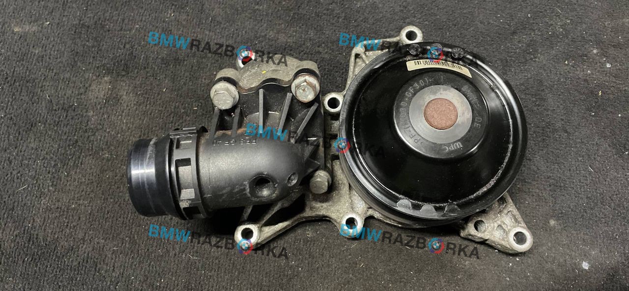 помпа BMW 5 серия F07/F10/F11 2012, 3.0 л., дизель