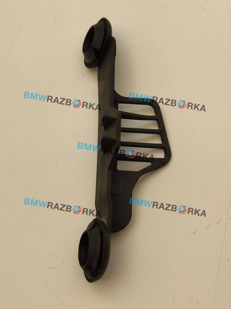 водосток капота левый BMW M2 F87 2016, 3.0 л., i, N55 B30 A, бензин, МКПП, купе, задний привод, правый руль, 7402089