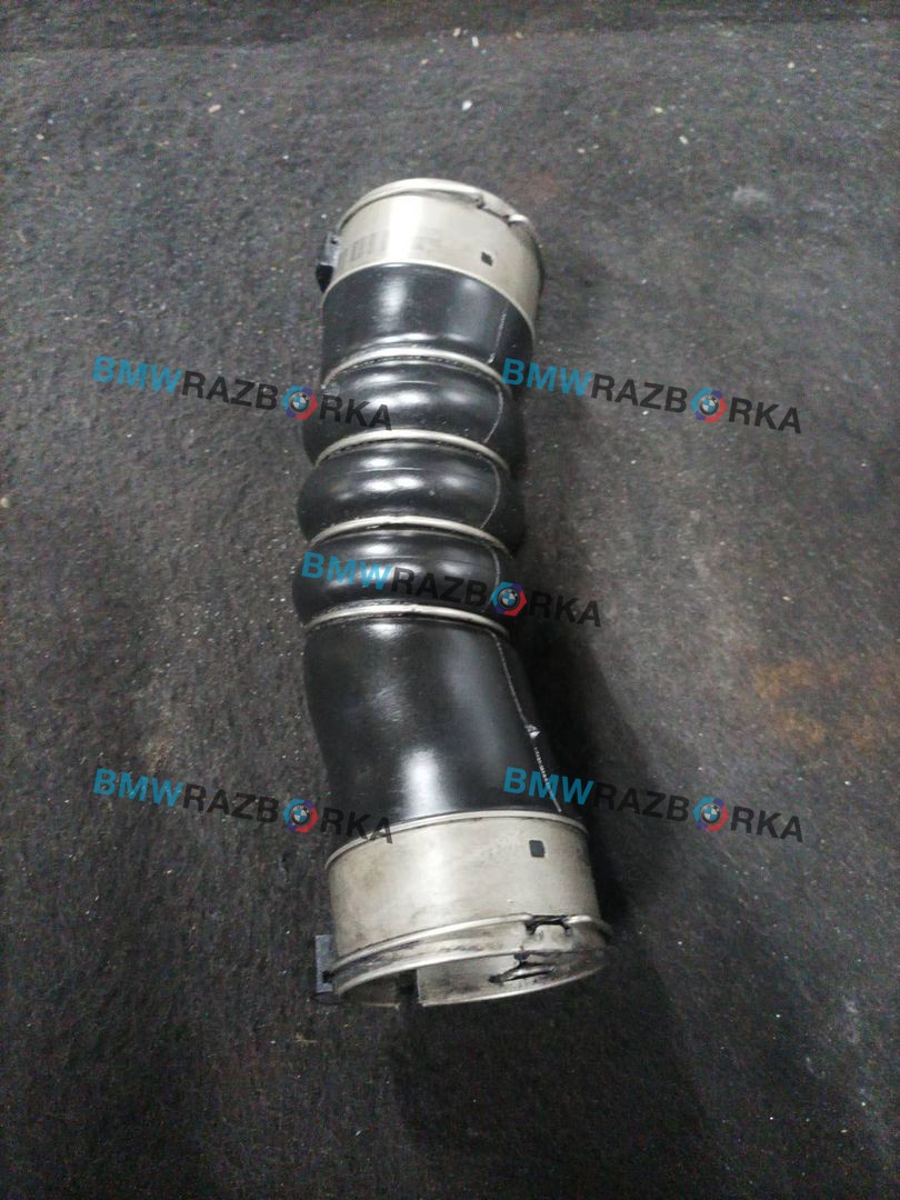 патрубок интеркулера BMW 7 серия F01/F02 F01 2009, 3.0 л., N57 D30 A, дизель, АКПП, седан, задний привод, правый руль, 7800144