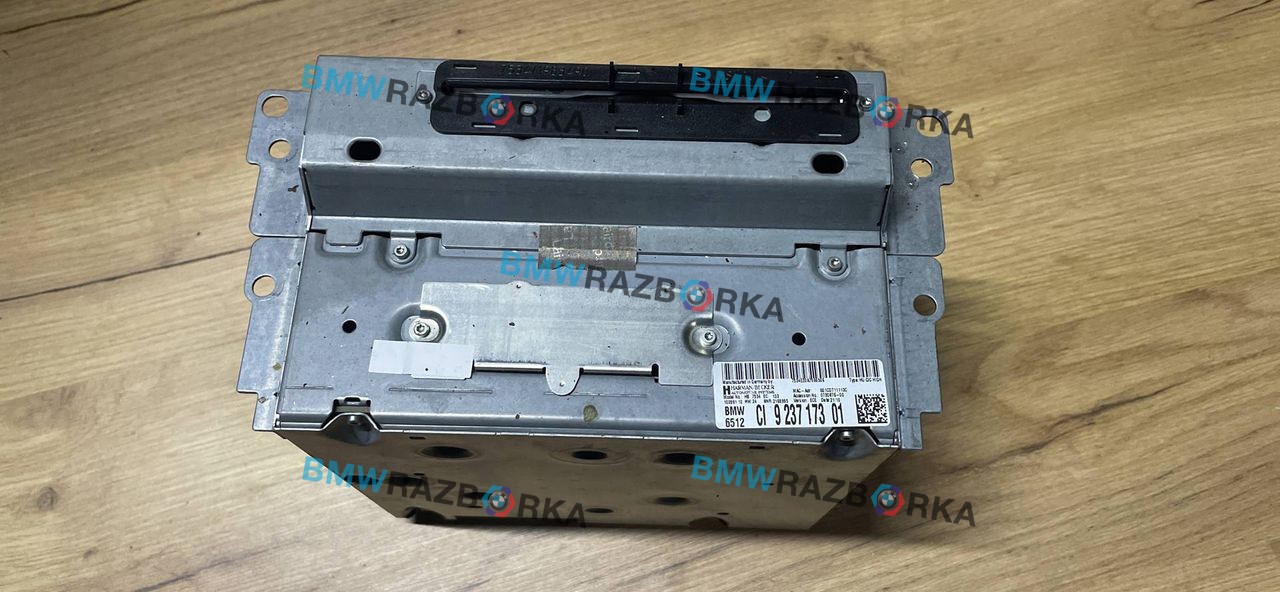магнитола BMW 7 серия F01/F02 F01 2009, 3.0 л., дизель, правый руль, 9237173