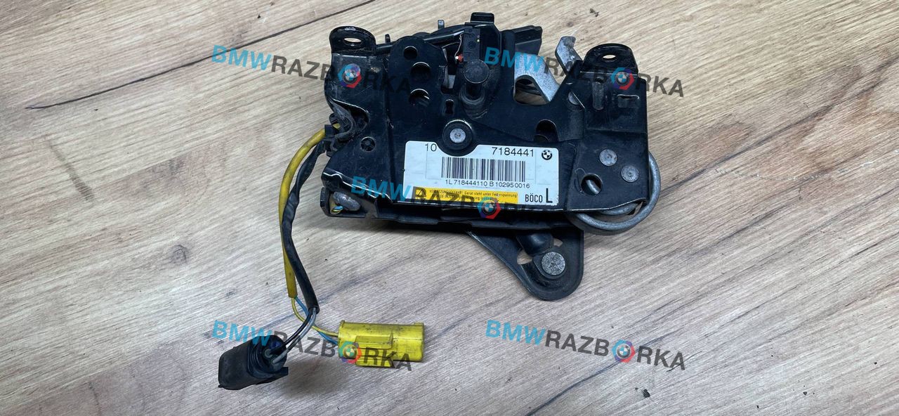 замок капота BMW 7 серия F01/F02 F01 2009, 3.0 л., N57 D30 A, дизель, АКПП, седан, задний привод, правый руль, 7184441