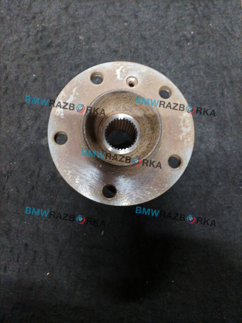 ступица задняя BMW 6 серия F06/F12/F13 F06 2012, 4.0 л., D, дизель, АКПП, седан, задний привод, правый руль