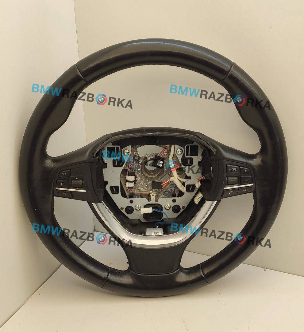 руль BMW 5 серия F07/F10/F11 2010, 3.0 л., i, N55 B30 A, бензин, АКПП, белый, хетчбэк 5 дв., задний привод