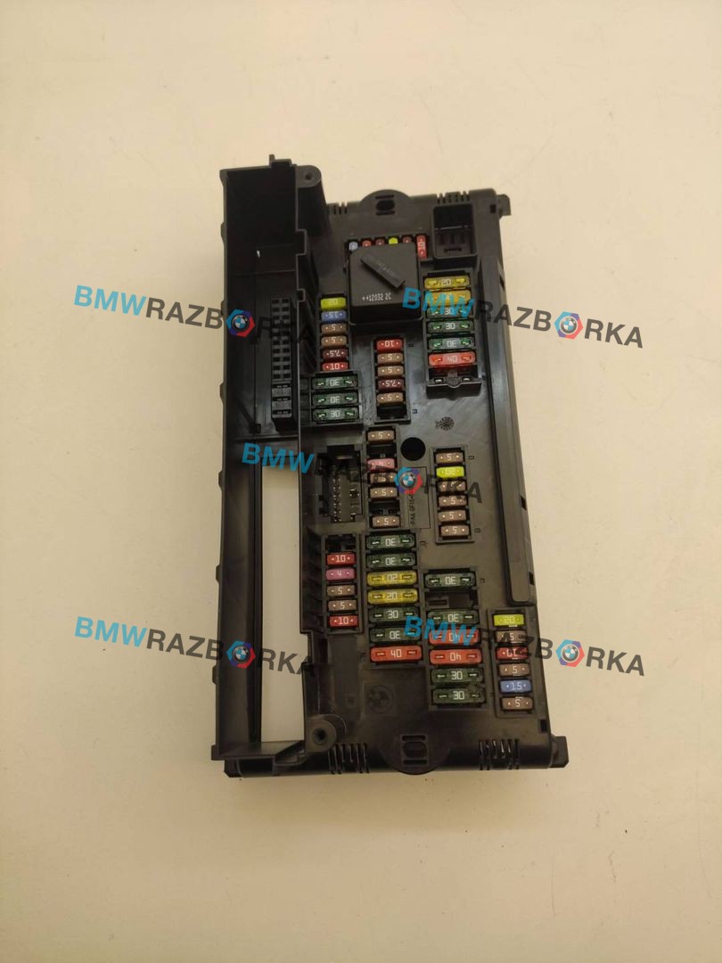 распределитель тока BMW 5 серия F07/F10/F11 2012, 3.0 л., N57 D30 A, дизель, хетчбэк 5 дв., задний привод, правый руль, 9252815