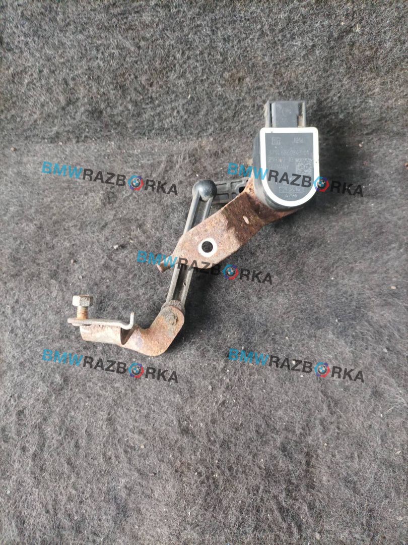 датчик дорожного просвета задний BMW 3 серия F30/F31/F34 [рестайлинг] F30 2015, 3.0 л., N57 D30 A, дизель, АКПП, a300, седан, полный привод, правый руль, 6860843
