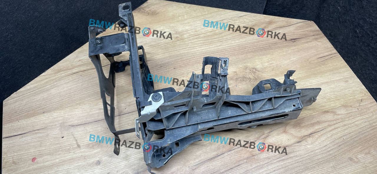 крепление фары левой BMW 6 серия F06/F12/F13 F06 2012, 4.0 л., D, дизель, АКПП, седан, задний привод, правый руль, 7200777