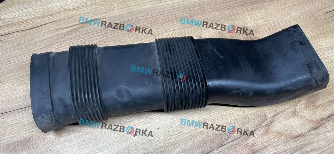 патрубок воздушного фильтра BMW 3 серия F30/F31/F34 [рестайлинг] F30 2015, 3.0 л., N57 D30 A, дизель, АКПП, a300, седан, полный привод, правый руль, 13718507567, 8507567