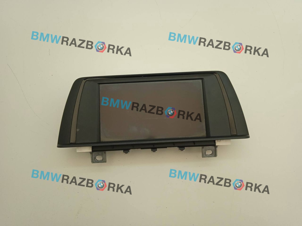 монитор мультимедиа BMW 3 серия F30/F31/F34 [рестайлинг] F30 2015, 3.0 л., N57 D30 A, дизель, АКПП, a300, седан, полный привод, правый руль, 9270393