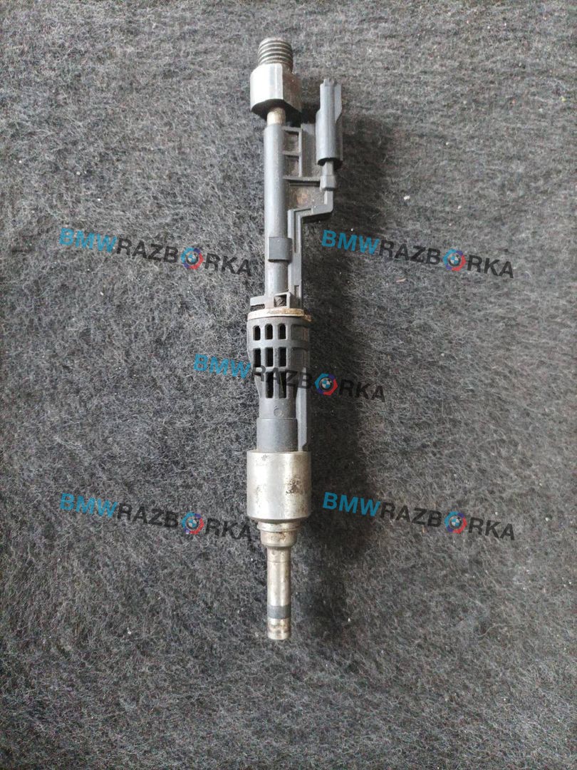 форсунка BMW 5 серия F07/F10/F11 2010, 3.0 л., N55 B30 A, бензин, 7568607