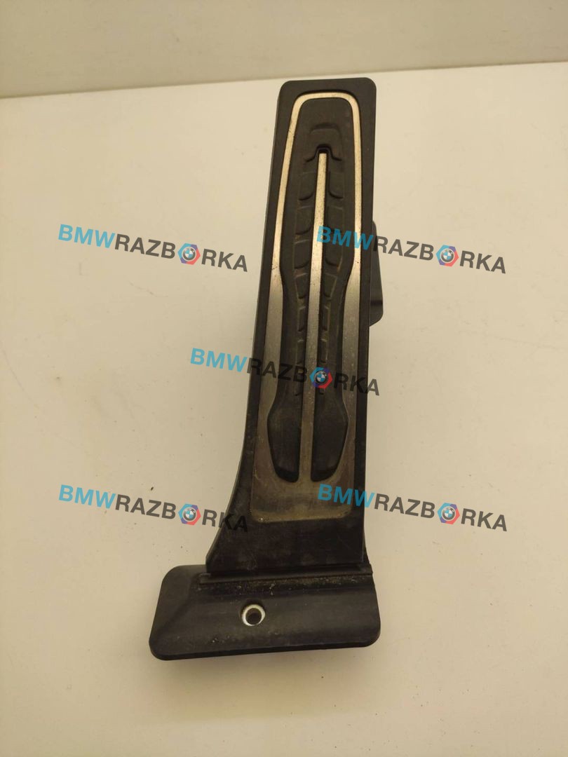 педаль BMW X3 G01 2018, 3.0 л., i, B58 B30 A, бензин, АКПП, внедорожник 5 дв., полный привод, правый руль, 35426871053, 6871053, 6889824