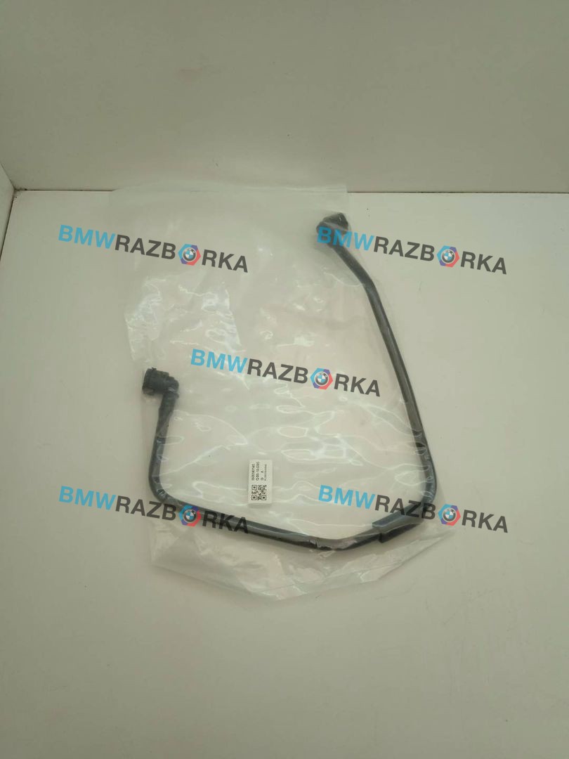 патрубок расширительного бачка BMW 1 серия F20/F21 [рестайлинг] 2017, 2.0 л., бензин, АКПП, седан, задний привод, 8740118, 17128740118