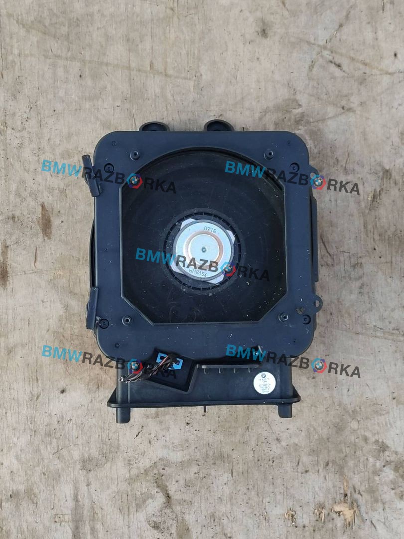сабвуфер BMW X1 F48 2016, 1.8 л., дизель, 6МКПП, 668, внедорожник 5 дв., полный привод, правый руль, 9275995
