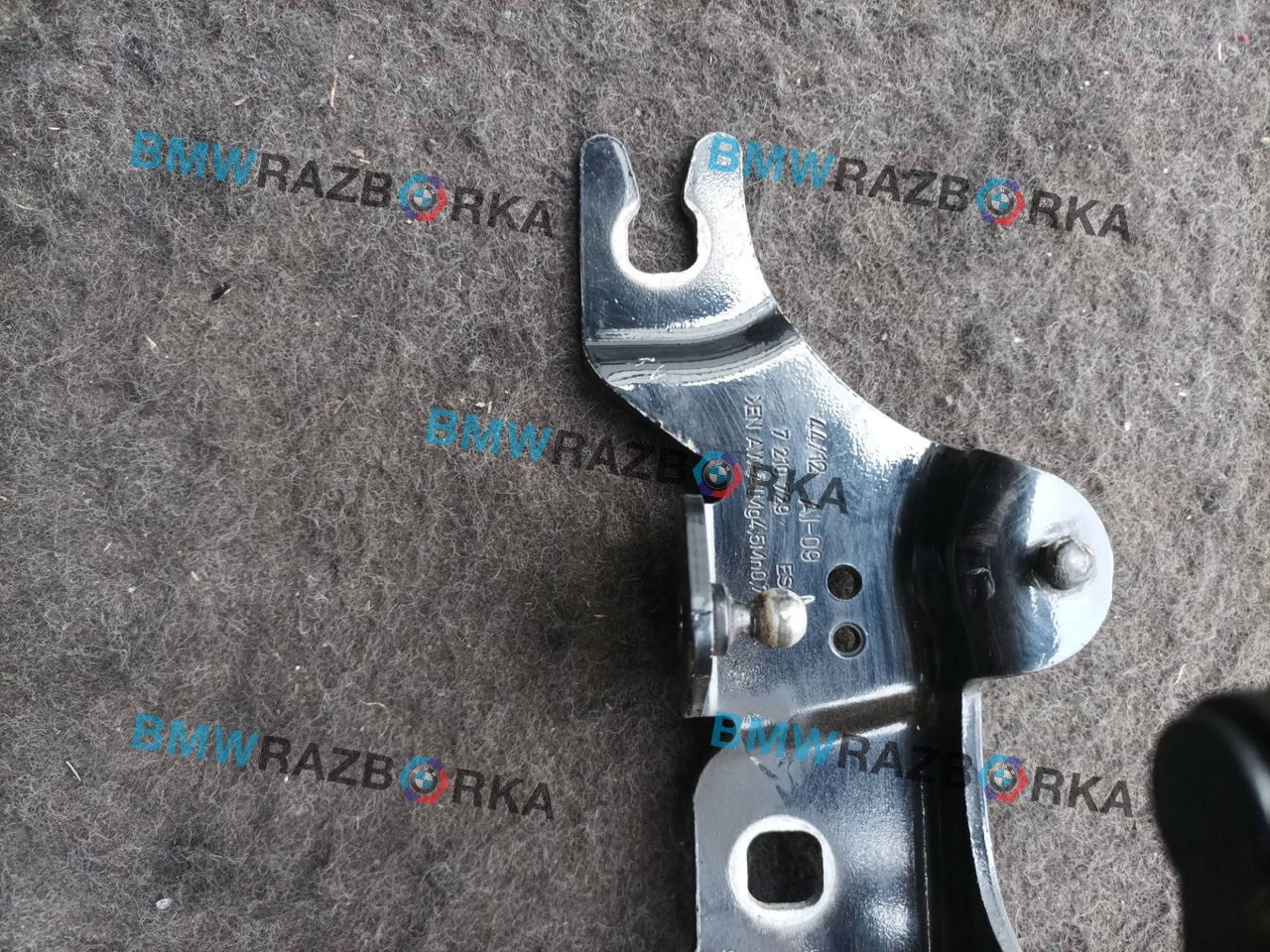 петля капота левая BMW X3 F25 2014, 2.0 л., N47 D20 C, дизель, МКПП, 475, внедорожник 5 дв., полный привод, правый руль