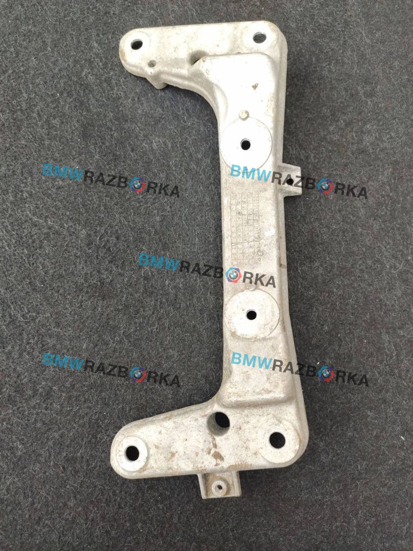 кронштейн КПП BMW 3 серия F30/F31/F34 2011, 3.5 л., бензин, АКПП, седан, 6796611