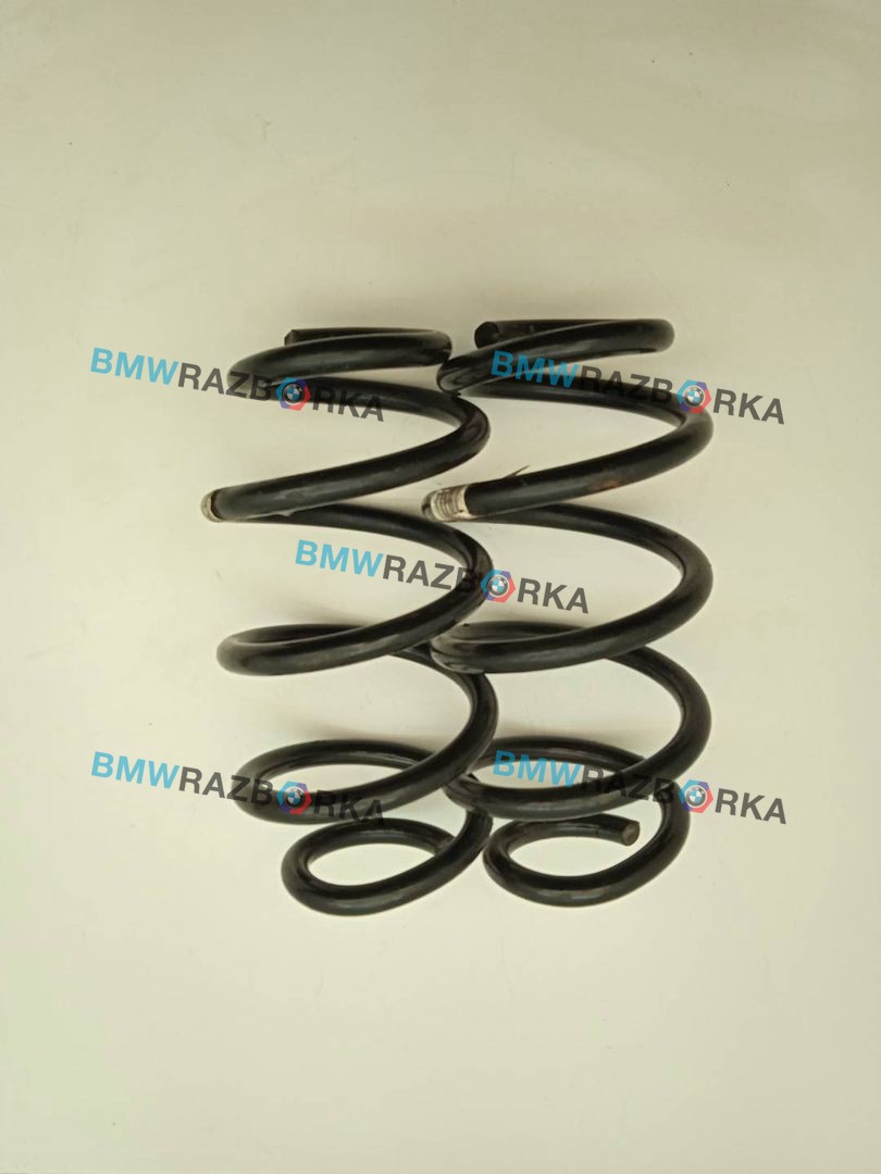 пружина задняя BMW 2 серия F44 2022, 1.5 л., i, B38 A15 A, бензин, АКПП, белый(300), седан, передний привод, правый руль